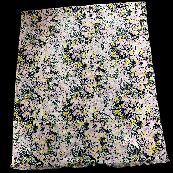 Tory Burch Accessories - Tory Burch Scarf